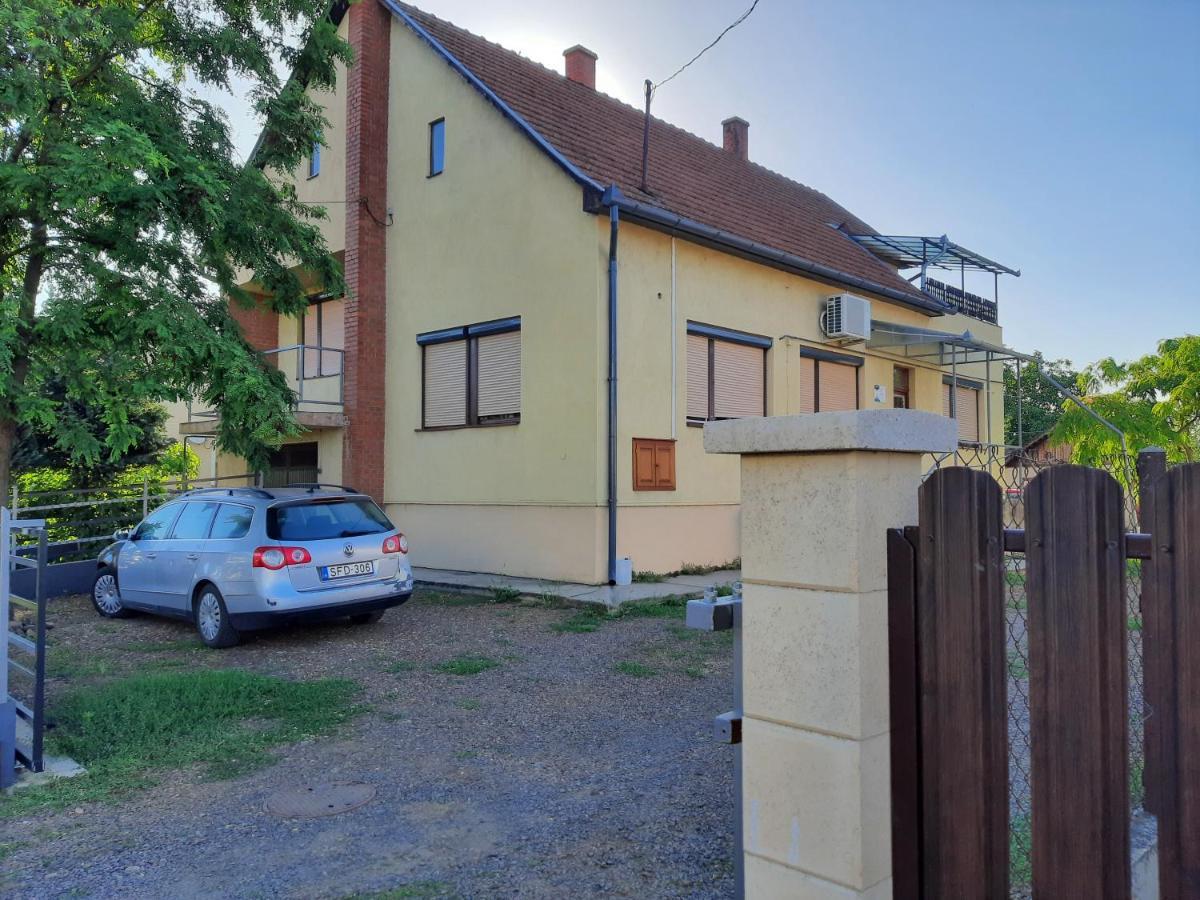 Farkas Szallas Barand Exteriör bild